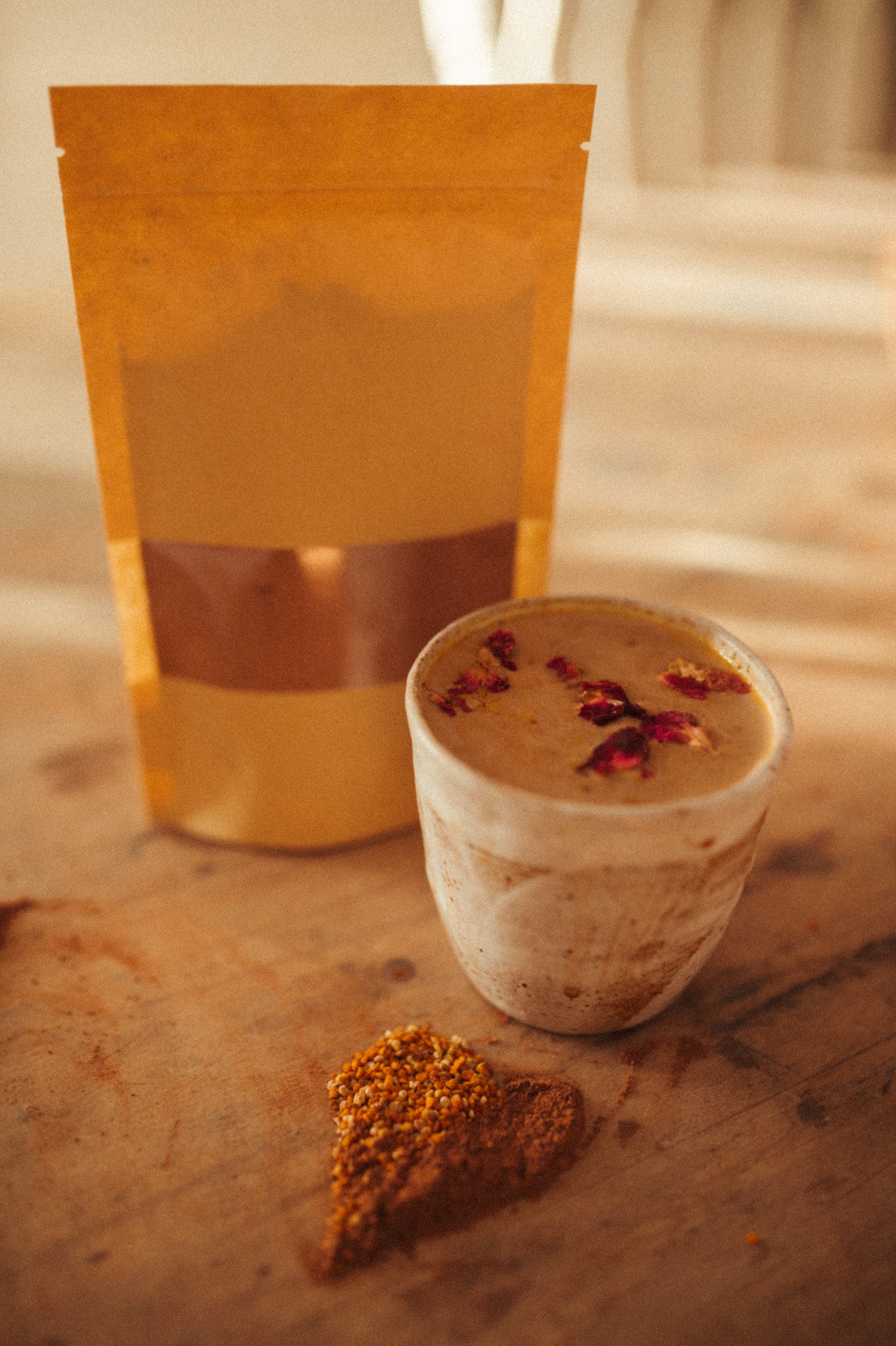 Bee pollen hot chocolate